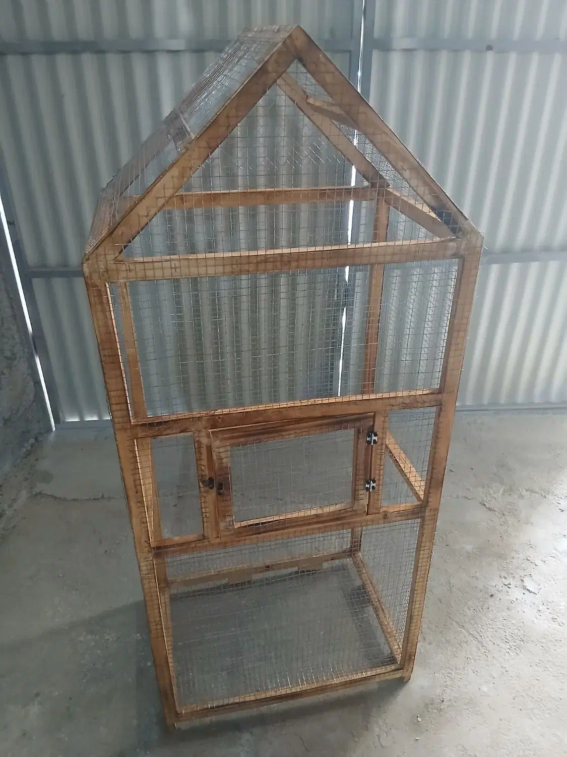 قفس بزرگ مناسب انواع پرنده|لوازم جانبی حیوانات|بوشهر, |دیوار