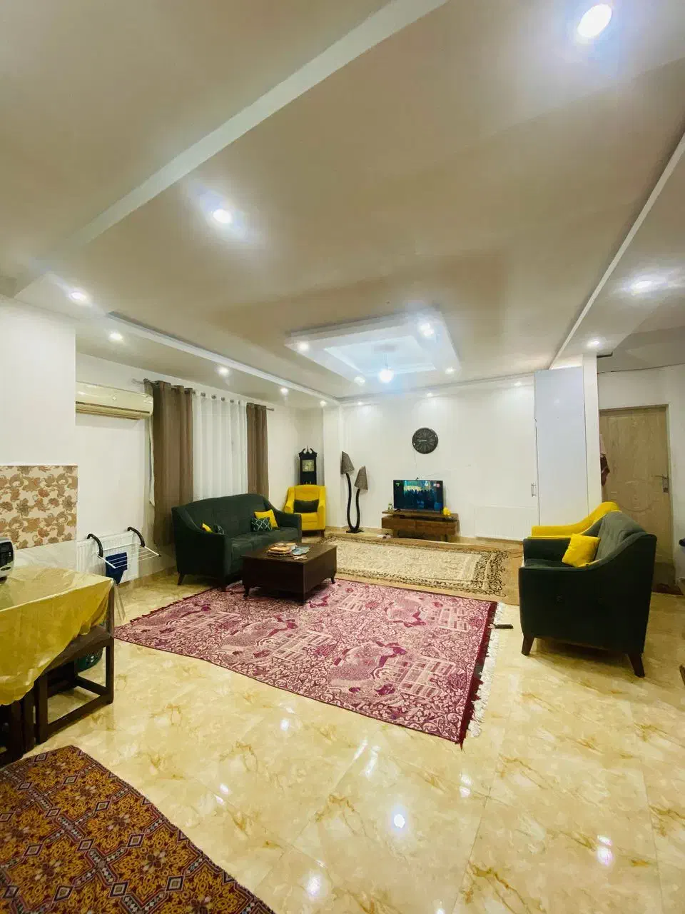 آپارتمان ۳طبقه ۵واحد|فروش آپارتمان|رشت, نظری|دیوار