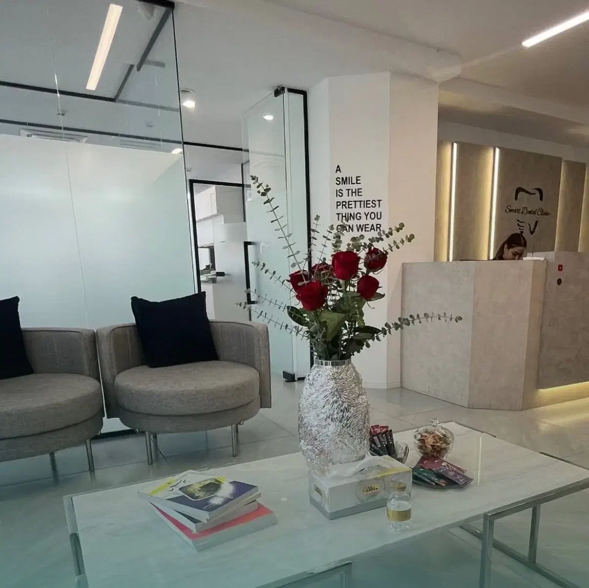 دستیار دندانپزشک|استخدام درمانی، زیبایی، بهداشتی|تهران, چیذر|دیوار