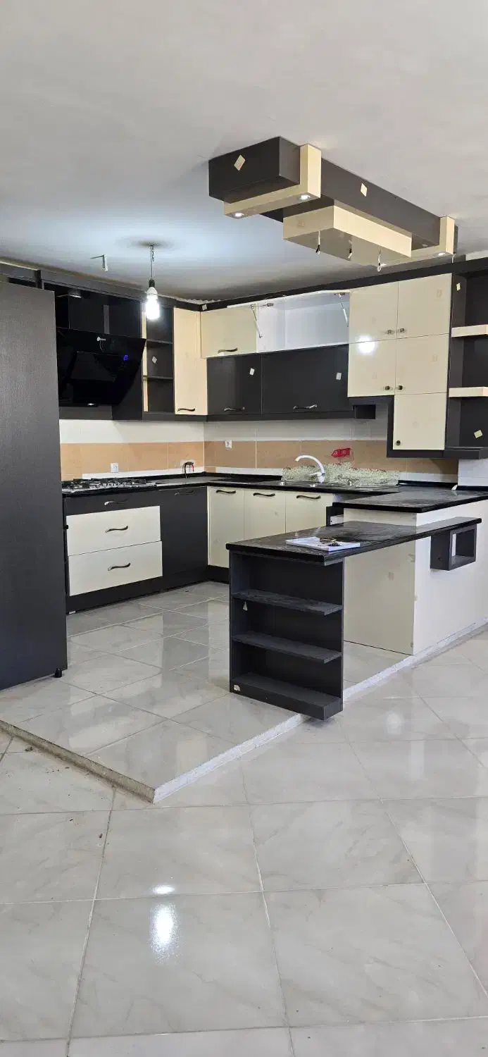 فروش آپارتمان ۸۵ پروژه غدیر شهر مجلسی|فروش آپارتمان|مبارکه, |دیوار