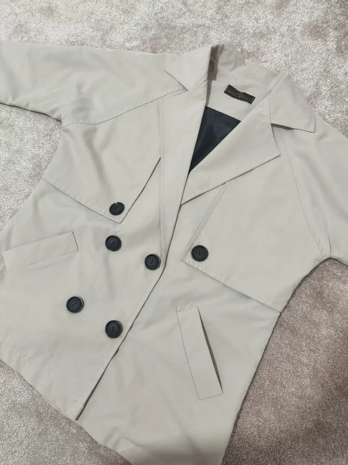 پالتو و کت و بارونی|لباس|چالوس, |دیوار