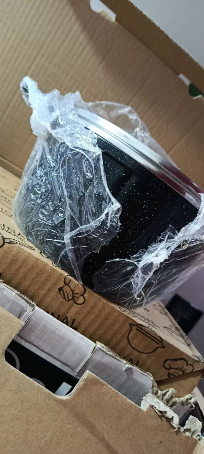 سرویس چدن اکبند|ظروف پخت‌وپز|تبریز, |دیوار