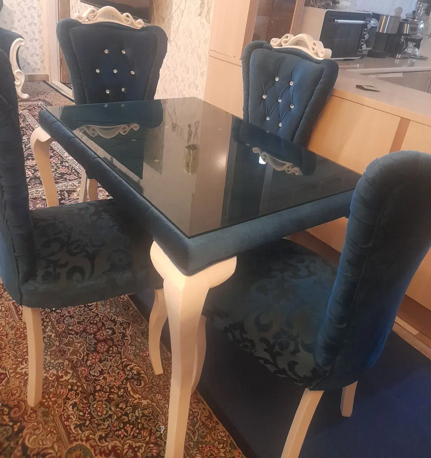 میزغذاخوری ۴نفره ومبل ۷نفره|میز و صندلی غذاخوری|اسدآباد, |دیوار