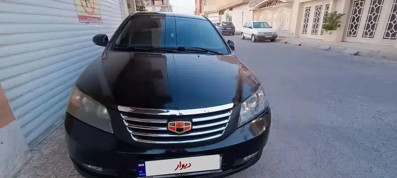 جیلی امگرند ۷ اتوماتیک کم کارکرد زیرصدهزارتا|خودرو سواری و وانت|نجفآباد, باغ نو|دیوار