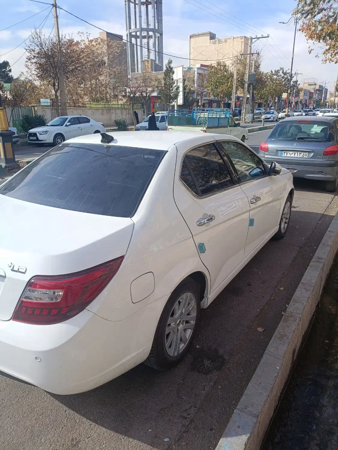 دنا پلاس 6دنده آبشنال ارتقاع یافته 1404|خودرو سواری و وانت|پرند, فاز ۵|دیوار