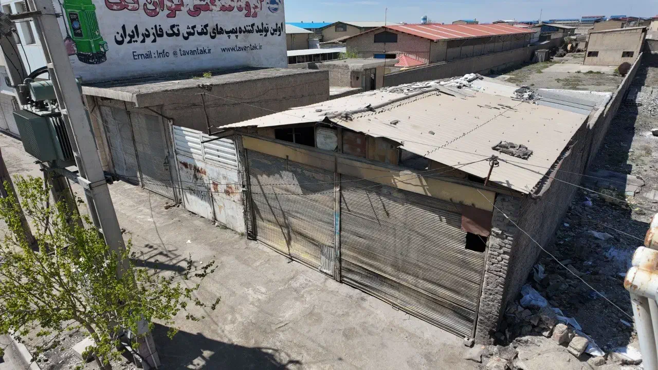 آدران رباط کریم بر اصلی جاده ساوه مغازه زمین سوله|فروش دفتر صنعتی، کشاورزی، تجاری|رباط‌کریم, شهرک صنعتی زواره‌ای|دیوار