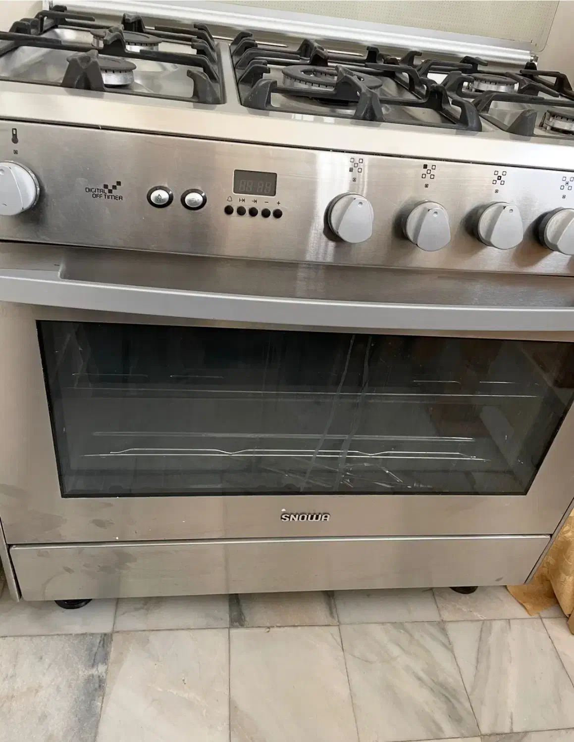 اجاق کاز فردار اسنوا مدل اورانوس درحد نو|اجاق گاز و لوازم برقی پخت‌وپز|اصفهان, کوی امام جعفر صادق|دیوار