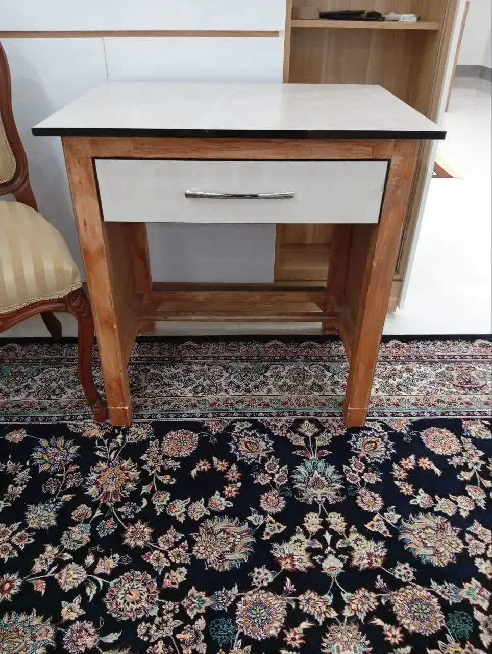 میز تحریر|میز تحریر و کامپیوتر|بروجرد, |دیوار