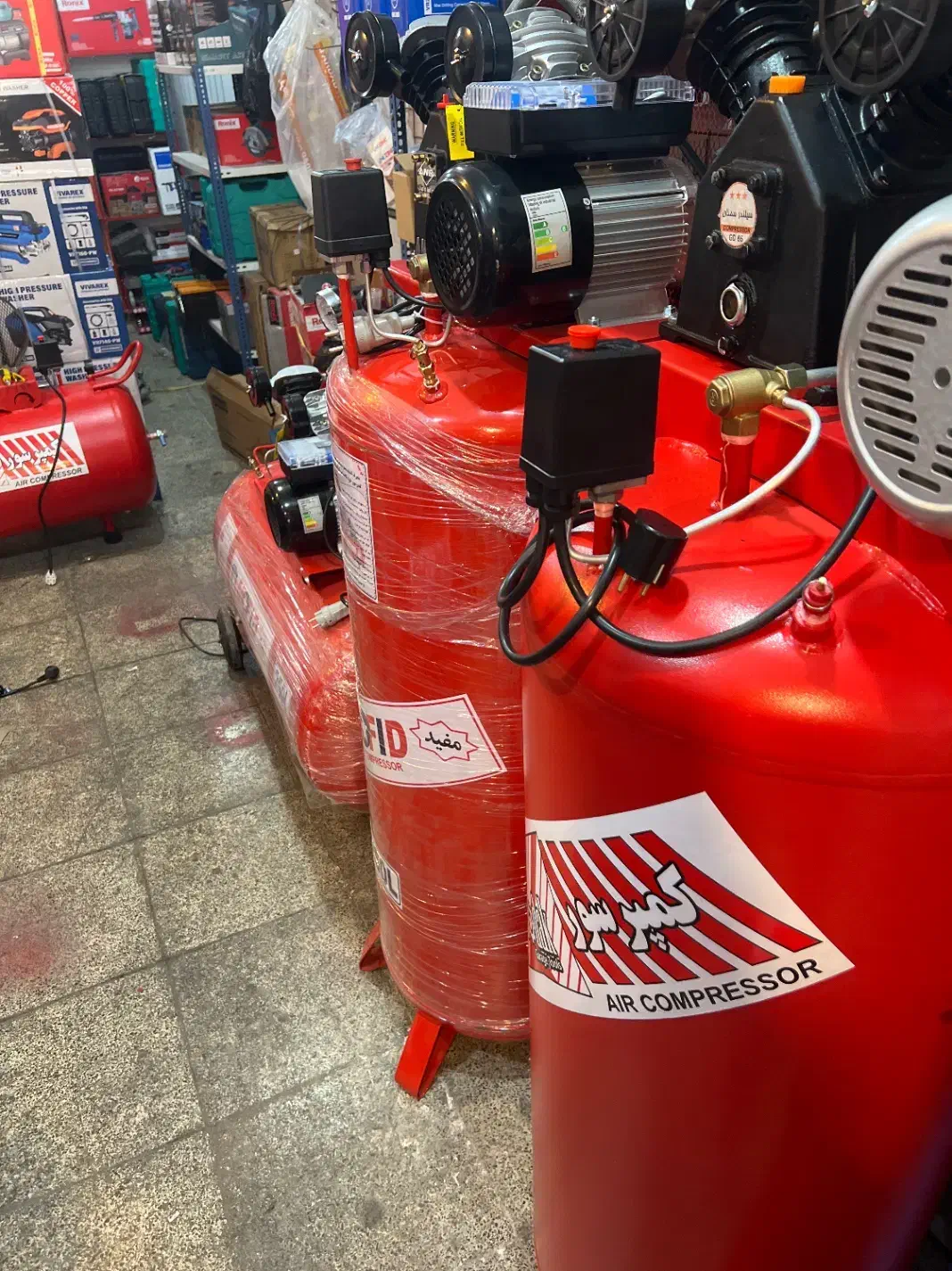کمپرسورباد مفید ۵۰ لیتری اصلی|ماشینآلات صنعتی|اهواز, ۲۴ متری|دیوار