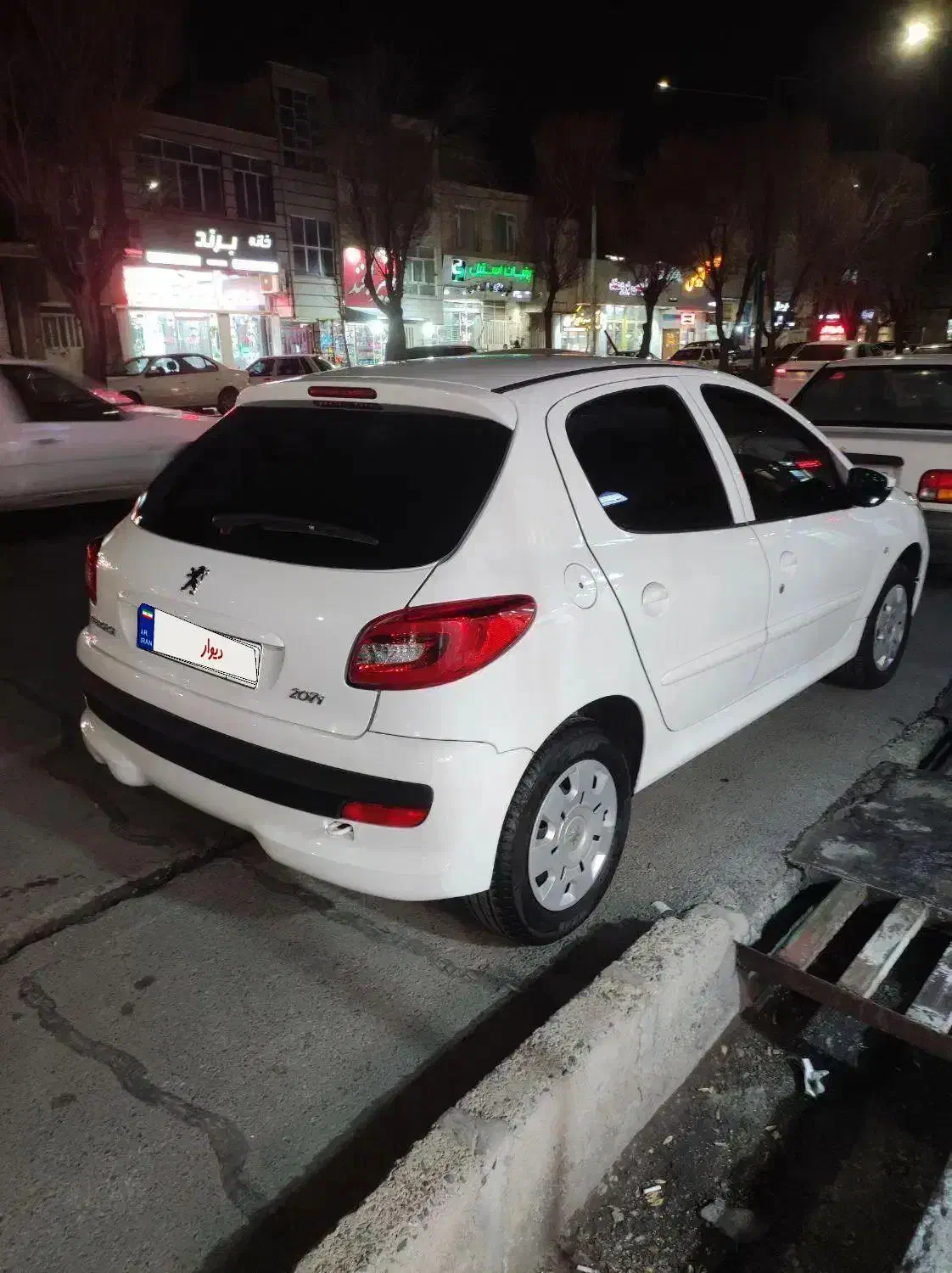 207 tu5 سقف فلز ۱۴۰۲|خودرو سواری و وانت|اراک, |دیوار