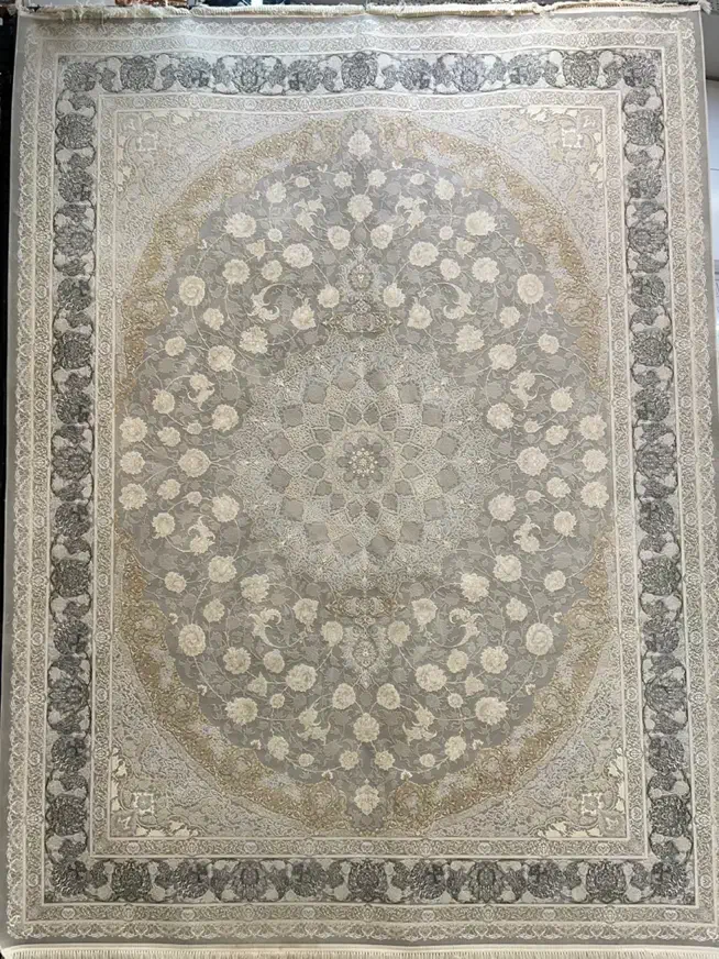 یک تخته ۹متری ۱۲۰۰شانه تراکم۳۶۰۰درحدنو|فرش|مشهد, هنرور|دیوار