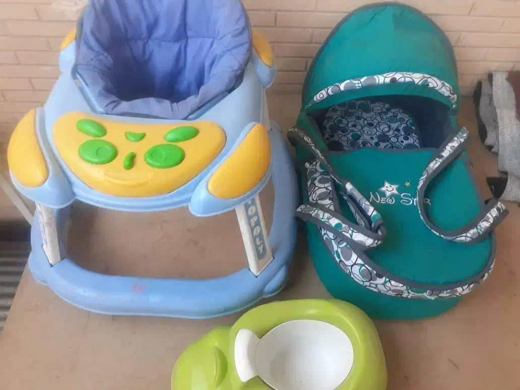 کیف و کالسکه و قصری نوزاد|کالسکه و لوازم جانبی|جهرم, |دیوار