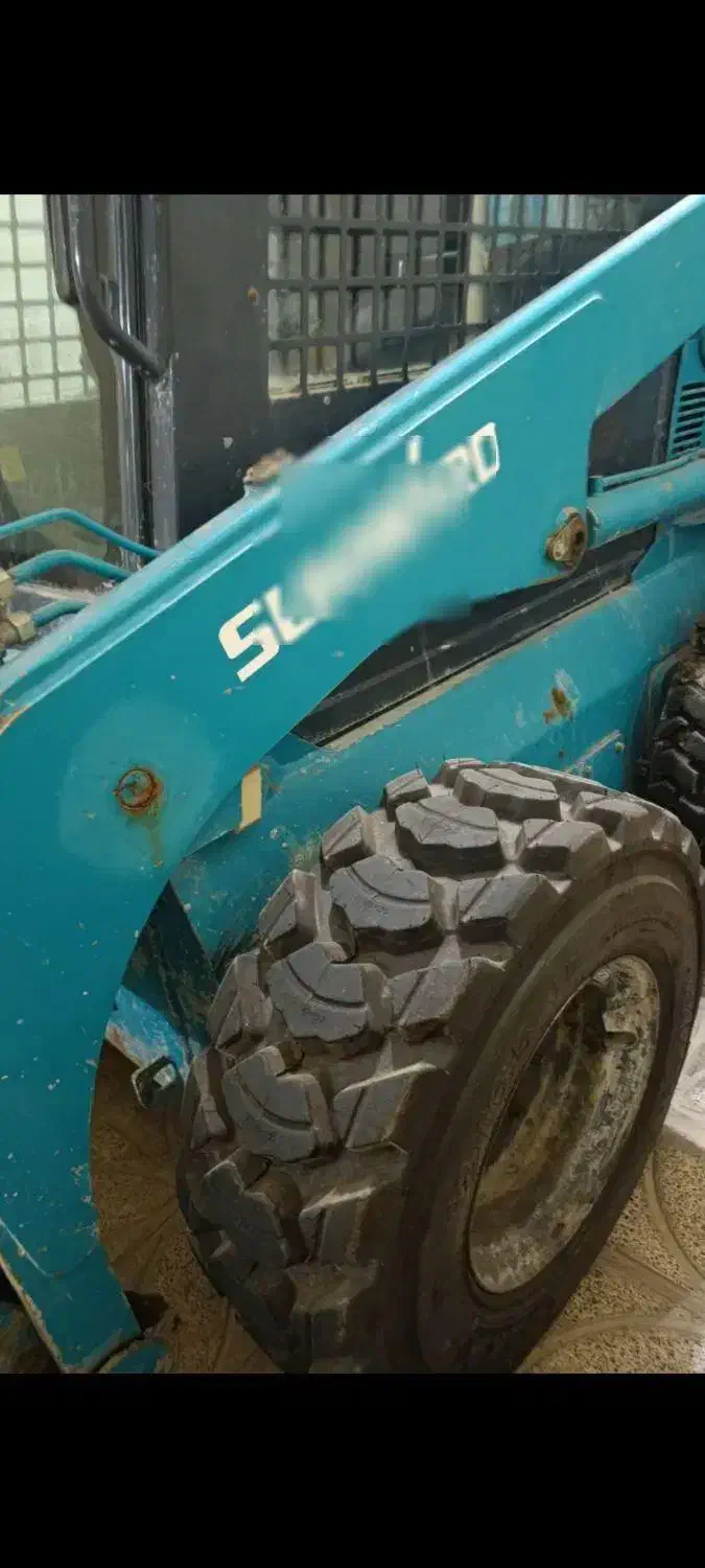 یک دستگاه بابکت سانوارد موتورژاپنی پمپ لوله آلمان|خودرو سنگین|لردگان, |دیوار