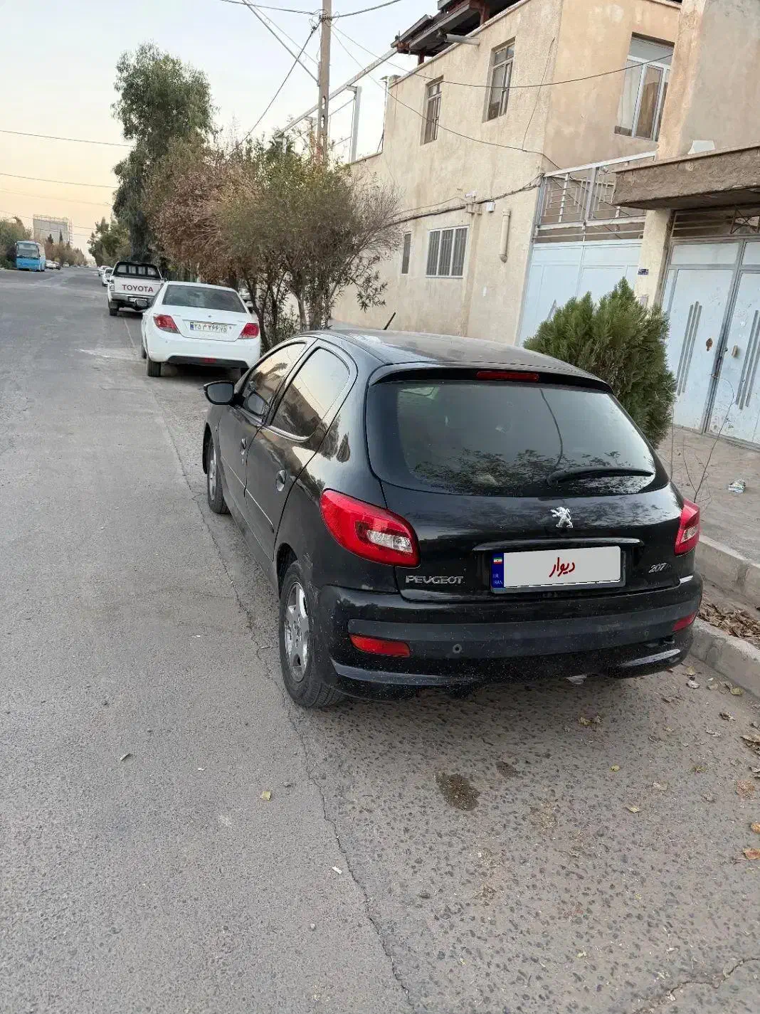 ۲۰۷ مدل ۱۳۹۷|خودرو سواری و وانت|سیرجان, |دیوار