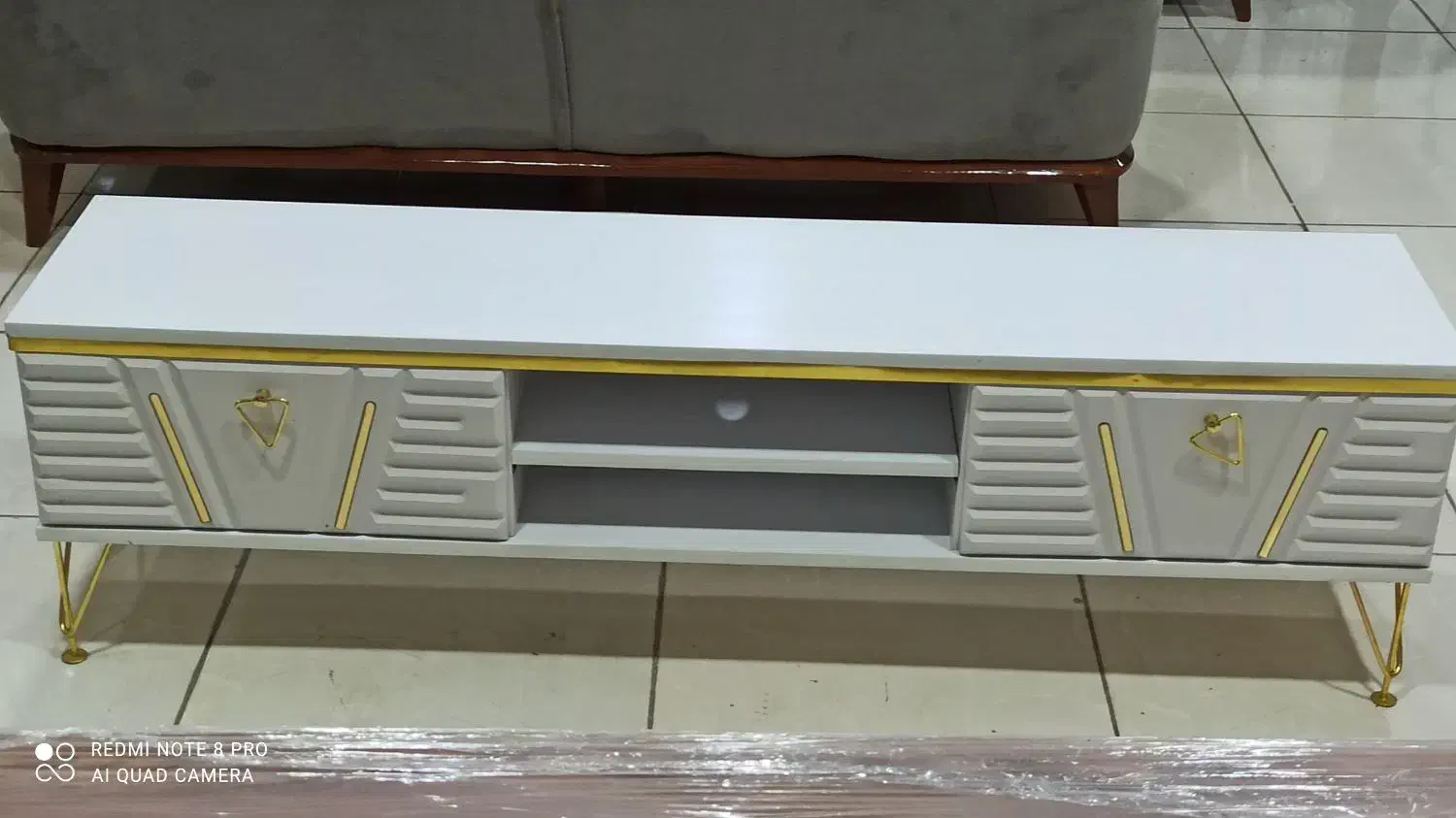 میزی تی وی. ام دی اف ومیلامینه.|میز تلویزیون|لردگان, |دیوار