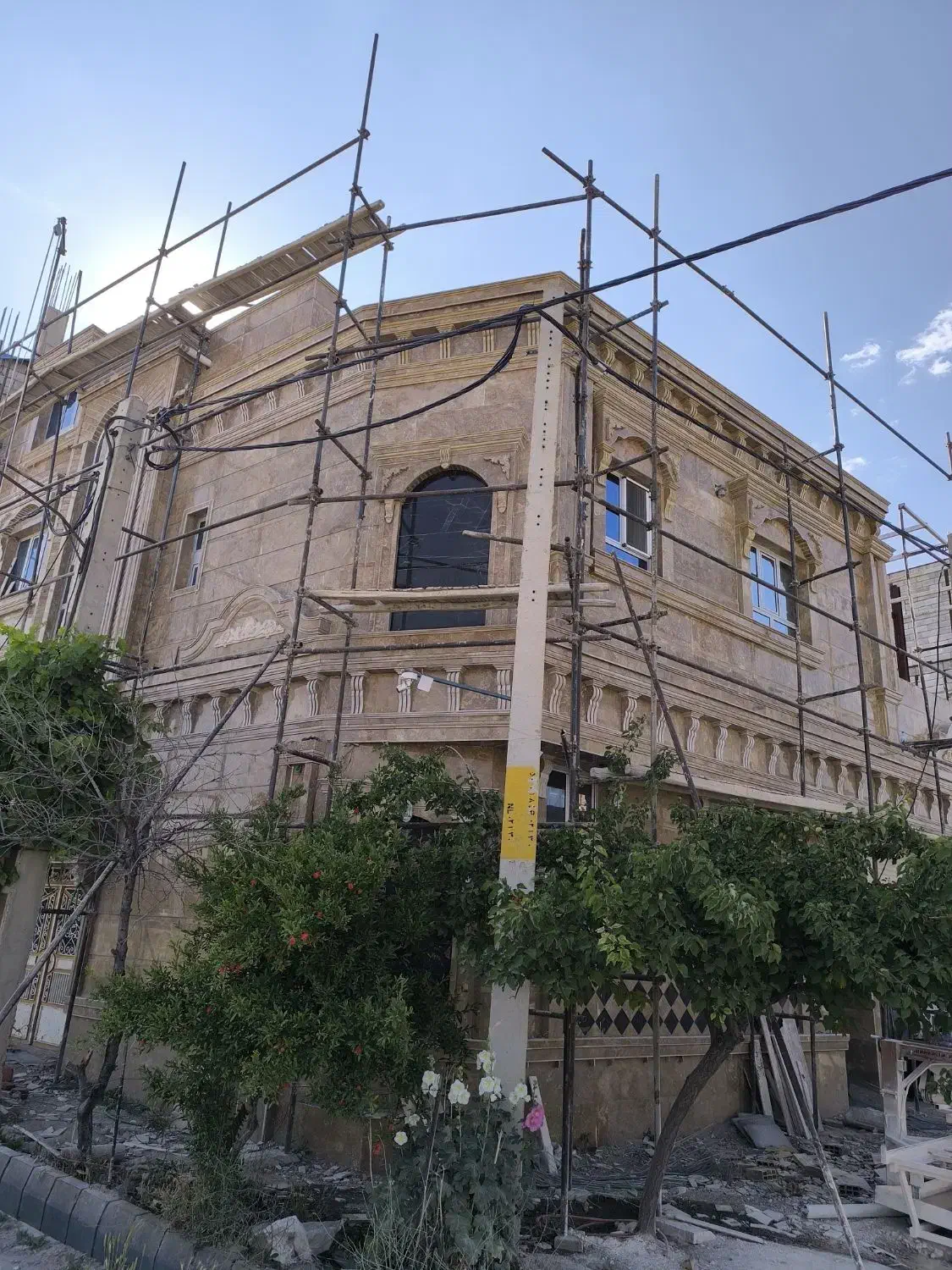 اجرای نمای رومی ساختمان|خدمات پیشه و مهارت|بندر گناوه, |دیوار