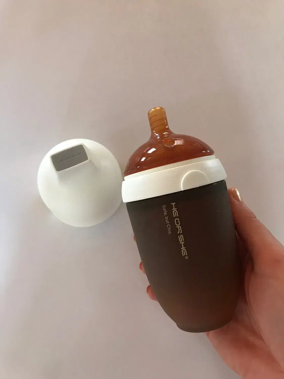 شیشه شیر هی اور شی|آرایشی، بهداشتی، درمانی|رویان, |دیوار