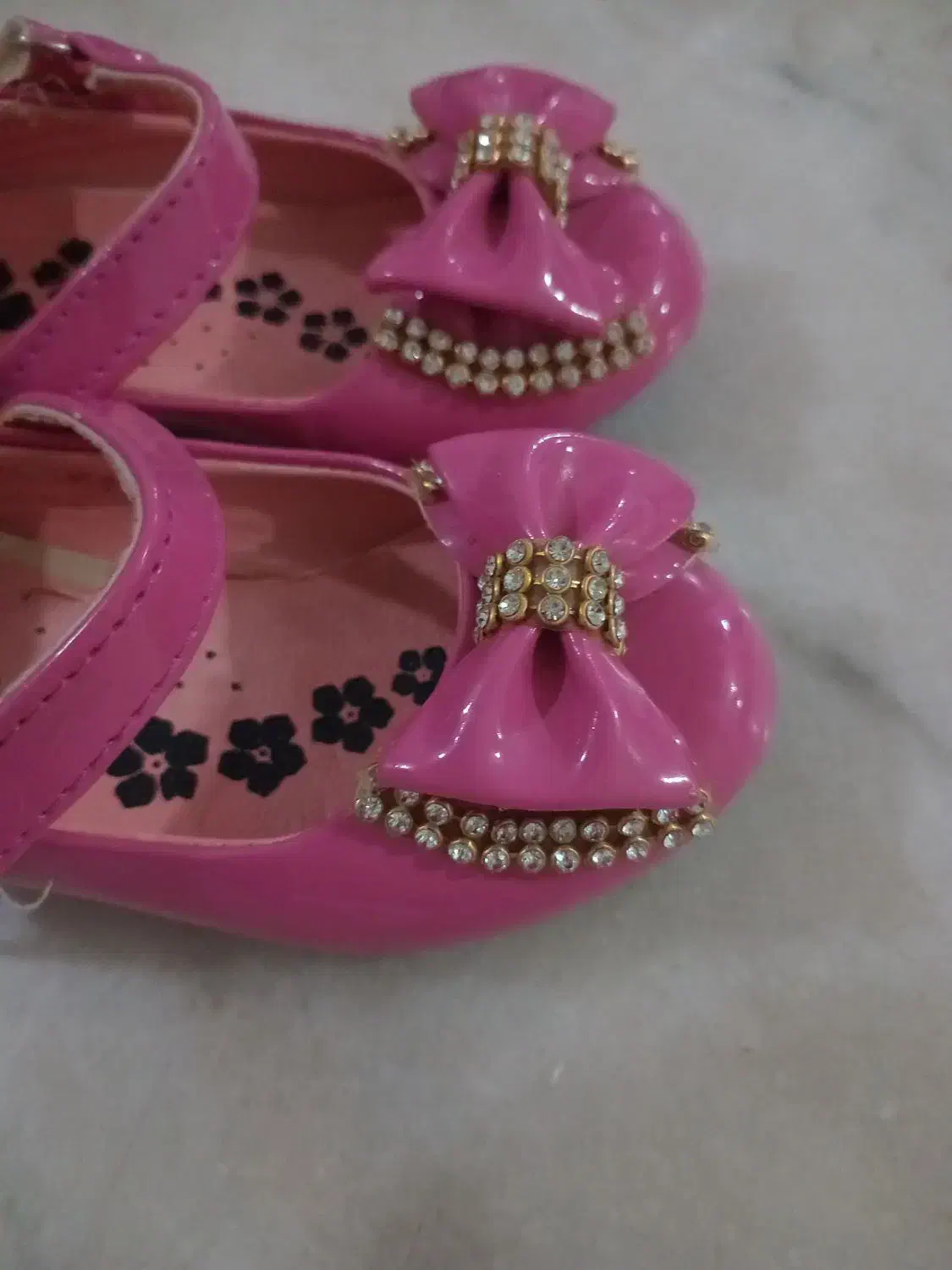 کفش بچگانه|کفش و لباس بچه|کرمانشاه, |دیوار