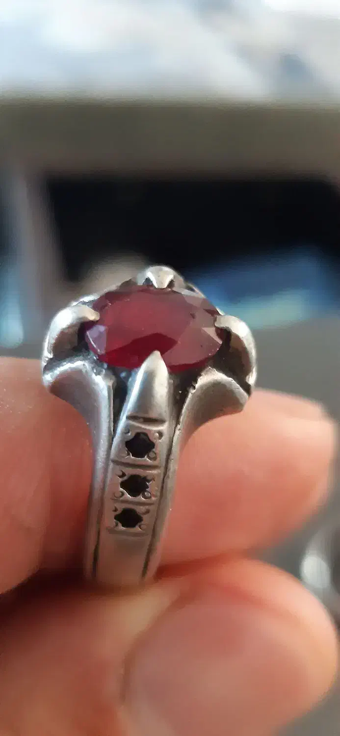 انگشتر یاقوت اصل|جواهرات|بابل, |دیوار