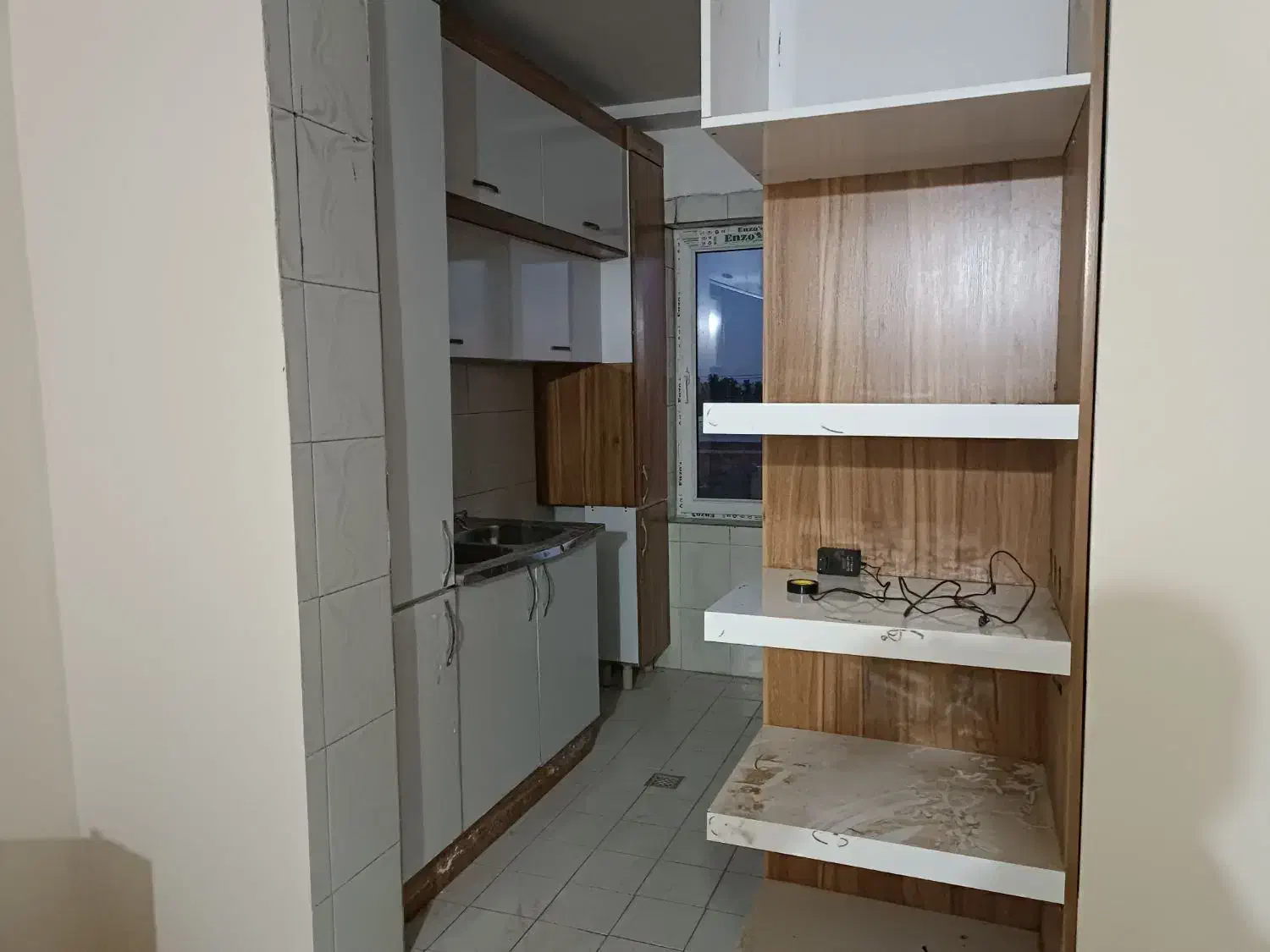 طراحی و ساخت کابینت و کمد دیواری|جاکفشی، کمد، دراور|سمنان, |دیوار