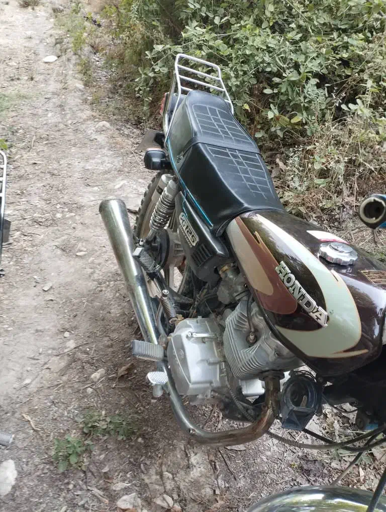 موتور 200|موتورسیکلت|شیراز, قلات|دیوار