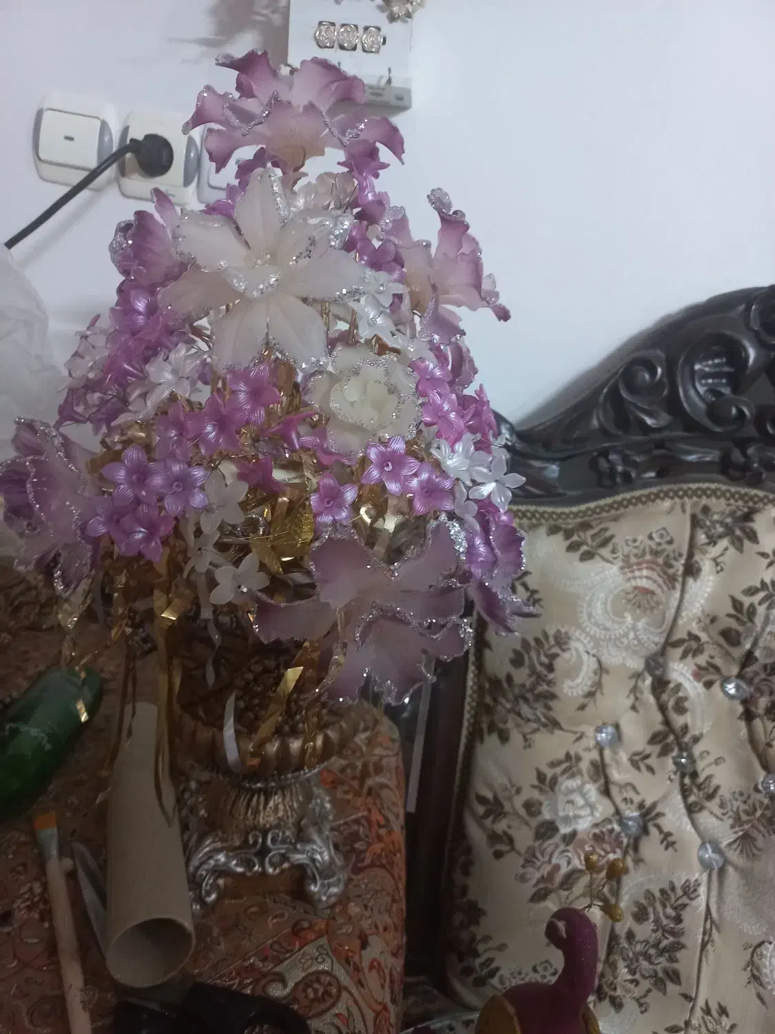 گلدان گل کریستال|گل مصنوعی|بندر انزلی, لیچارگی حسن رود|دیوار