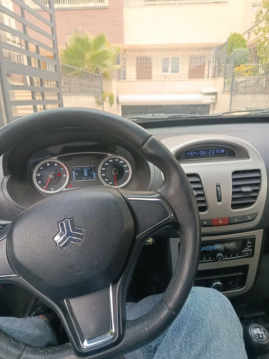 کوییک ۴۰۳بی نقطه|خودرو سواری و وانت|کرج, عظیمیه|دیوار