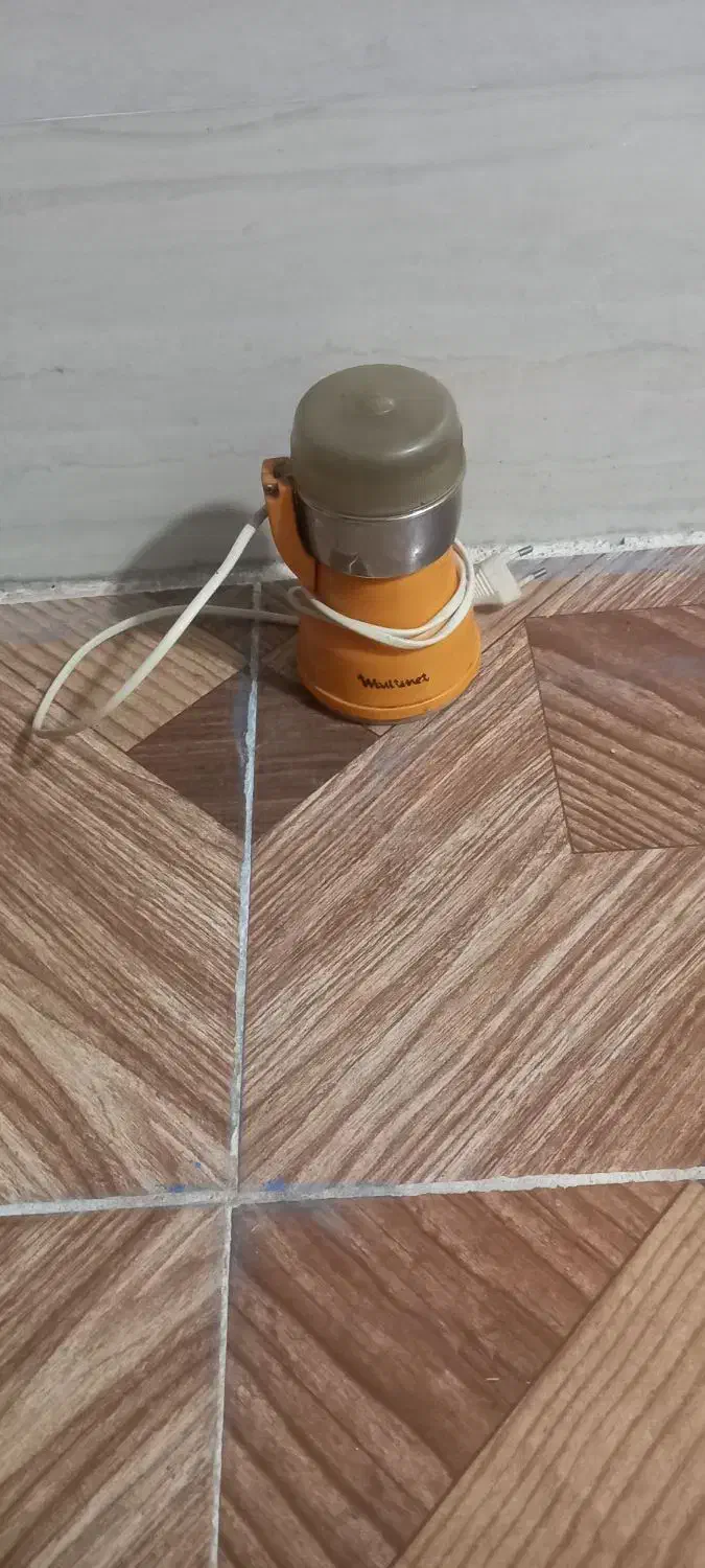 آسیاب|خردکن، آسیاب، غذاساز|شوشتر, |دیوار