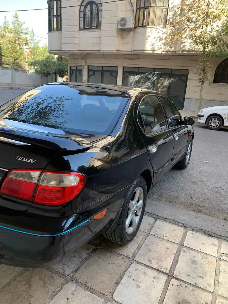 ماکسیما مدل ۸۹ معاوضه با ۲۰۶ و ۲۰۷|خودرو سواری و وانت|مشهد, دانشجو|دیوار