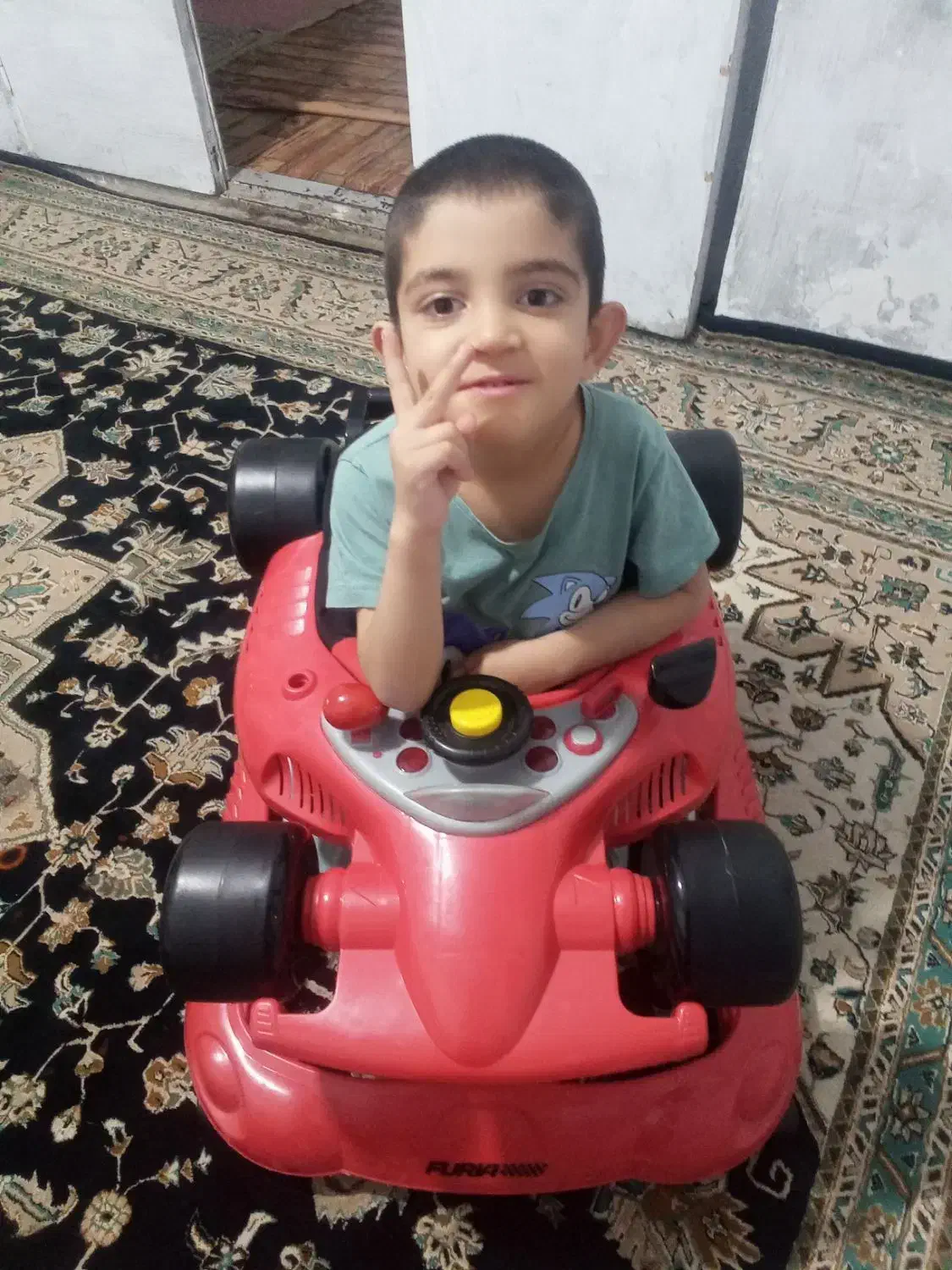 روروئک|کالسکه و لوازم جانبی|ورامین, ورامین|دیوار