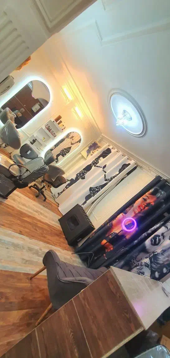 ۹۰ متر بر اصلی کاربری اداری|اجارهٔ دفتر کار، اتاق اداری، مطب|تهران, زاهد گیلانی|دیوار