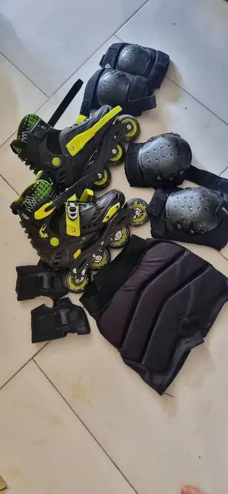 اسکیت نو با تجهیزات کامل|دوچرخه، اسکیت، اسکوتر|چالوس, |دیوار