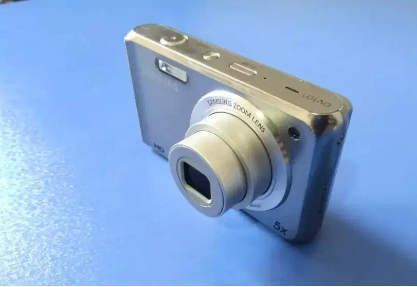 دوربین عکاسی سامسونگ ۲ مانیتور لنز قوی معاوضه گوشی|دوربین عکاسی و فیلمبرداری|ارومیه, |دیوار