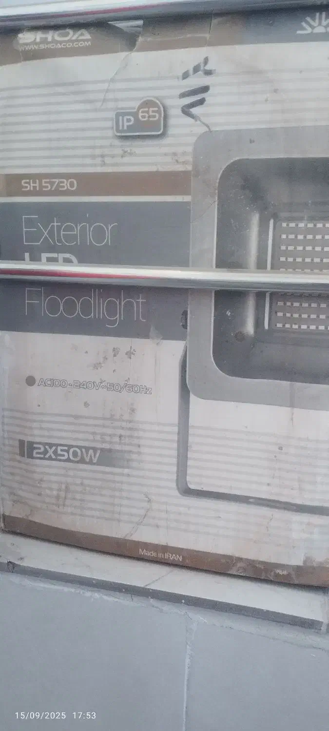 پروژکتور .نور افکن|تلویزیون و پروژکتور|نجفآباد, جعفرآباد|دیوار