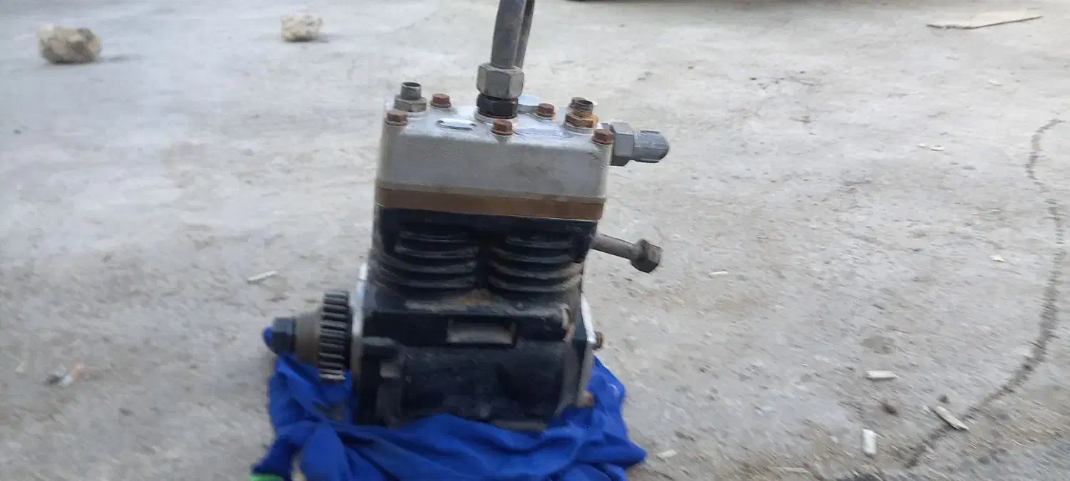 پمپ باد رنو|ماشینآلات صنعتی|کوه چنار, |دیوار