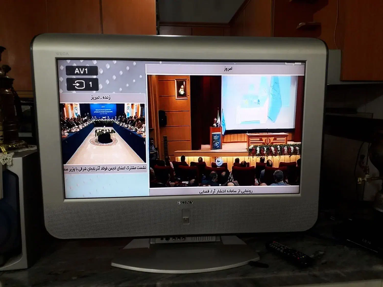 ۲ عدد تلویزیون ۳۲ و ۴۲ الجی وسامسونگ|تلویزیون و پروژکتور|اردبیل, |دیوار