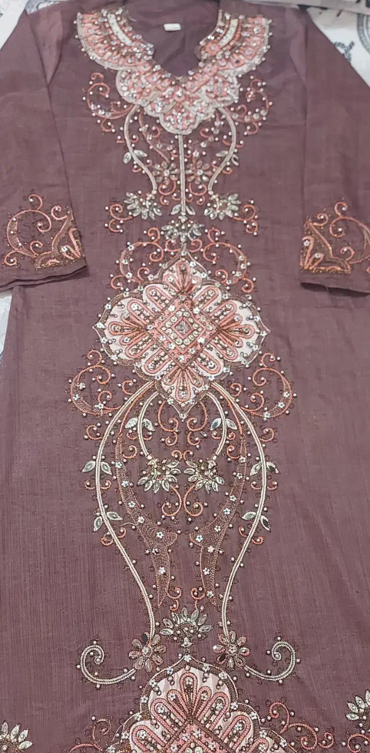 پیراهن بلند مجلسی کار شده|لباس|اراک, |دیوار