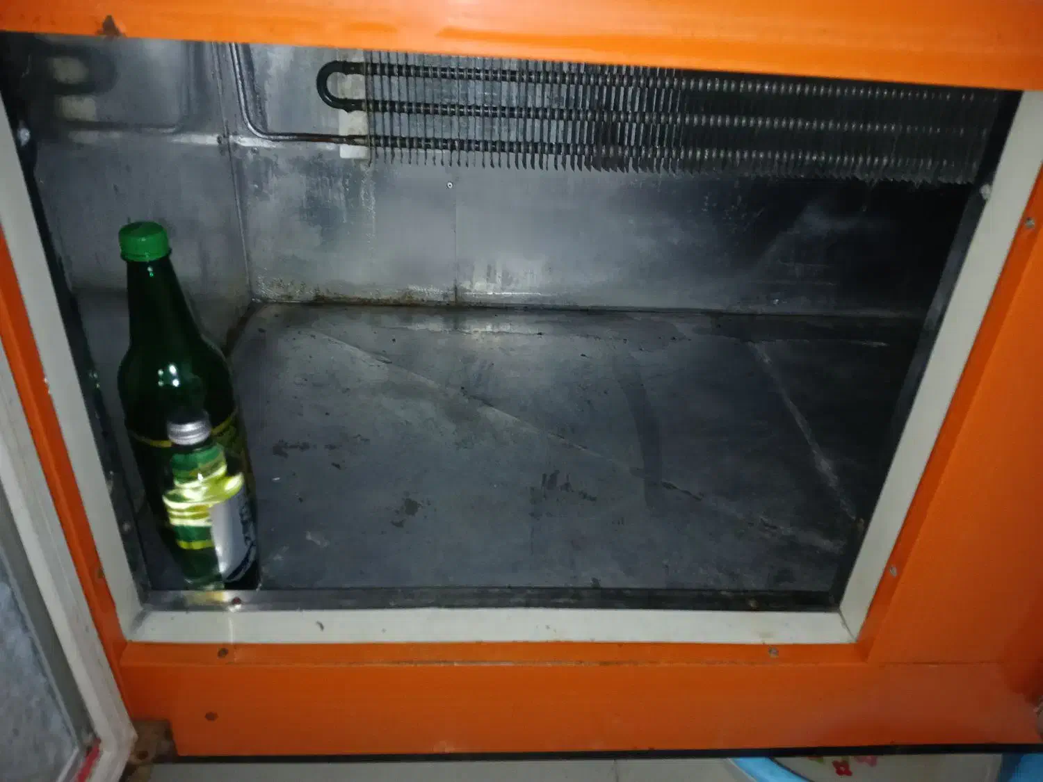 وسایل مرغ فروشی یخچال میز کار|فروشگاه و مغازه|رضوانشهر, |دیوار