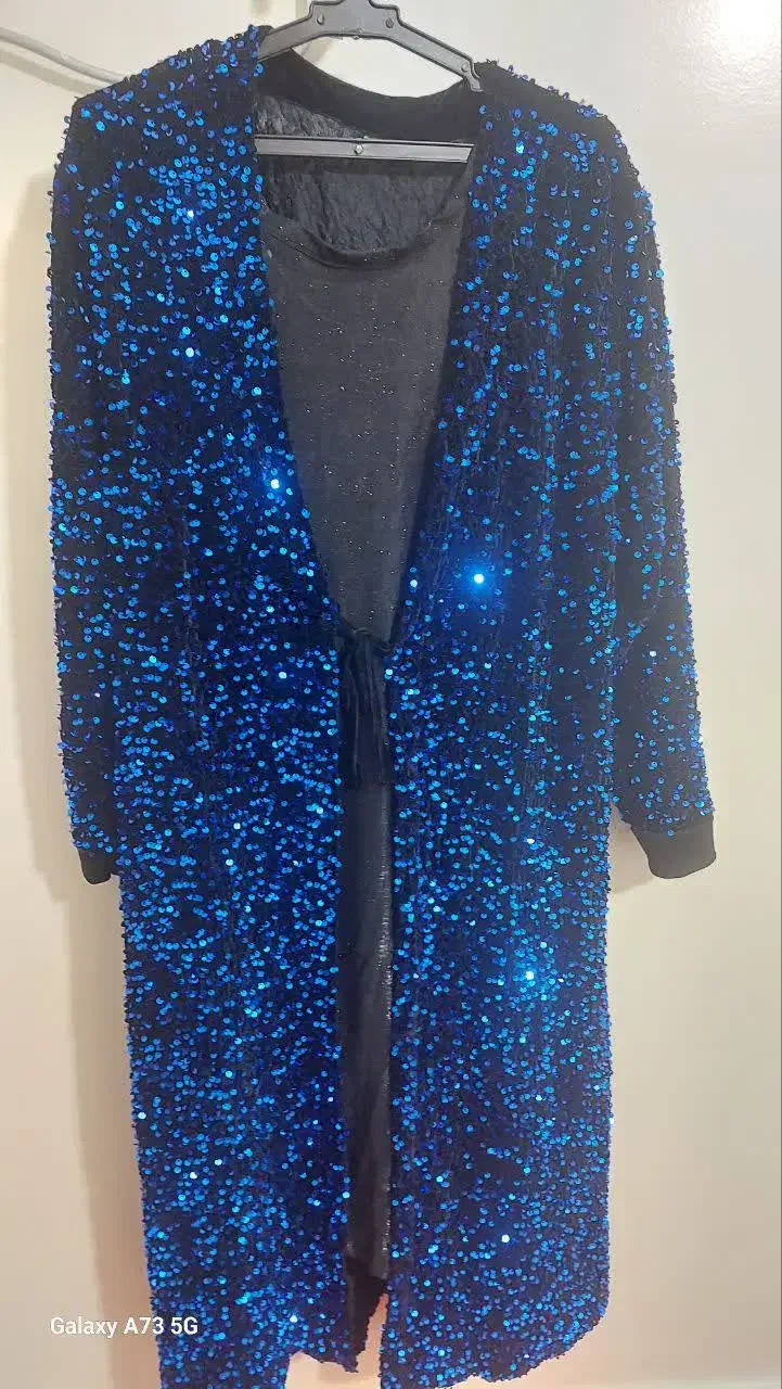 لباس مجلسی|لباس|هشتگرد, گلسار|دیوار