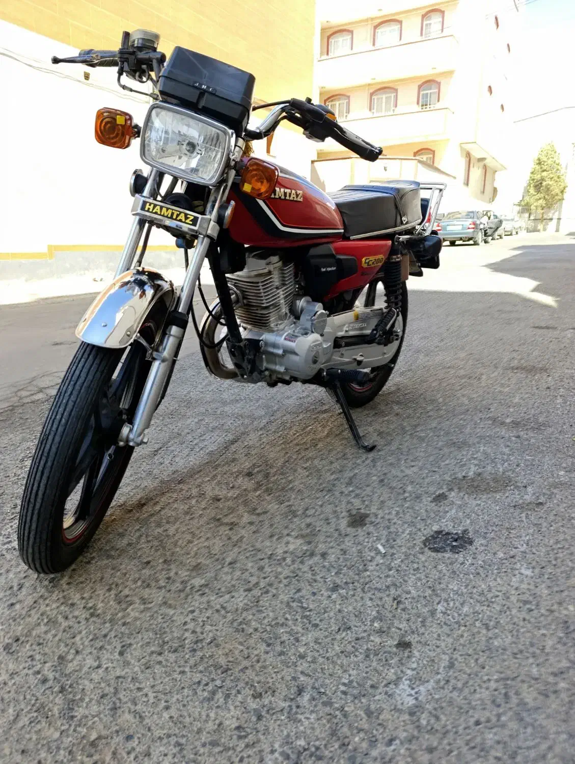 200همتاز|موتورسیکلت|شبستر, |دیوار