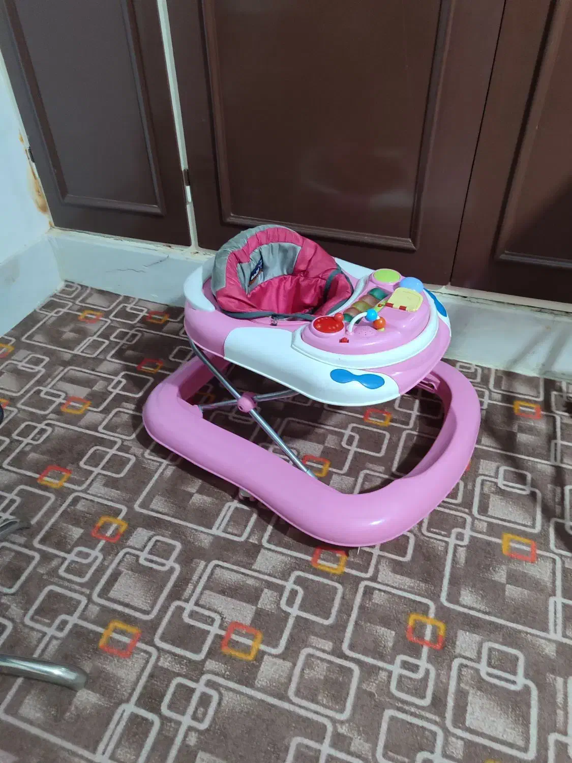 رورورک|کالسکه و لوازم جانبی|قم, فرهنگیان و شهربانی|دیوار