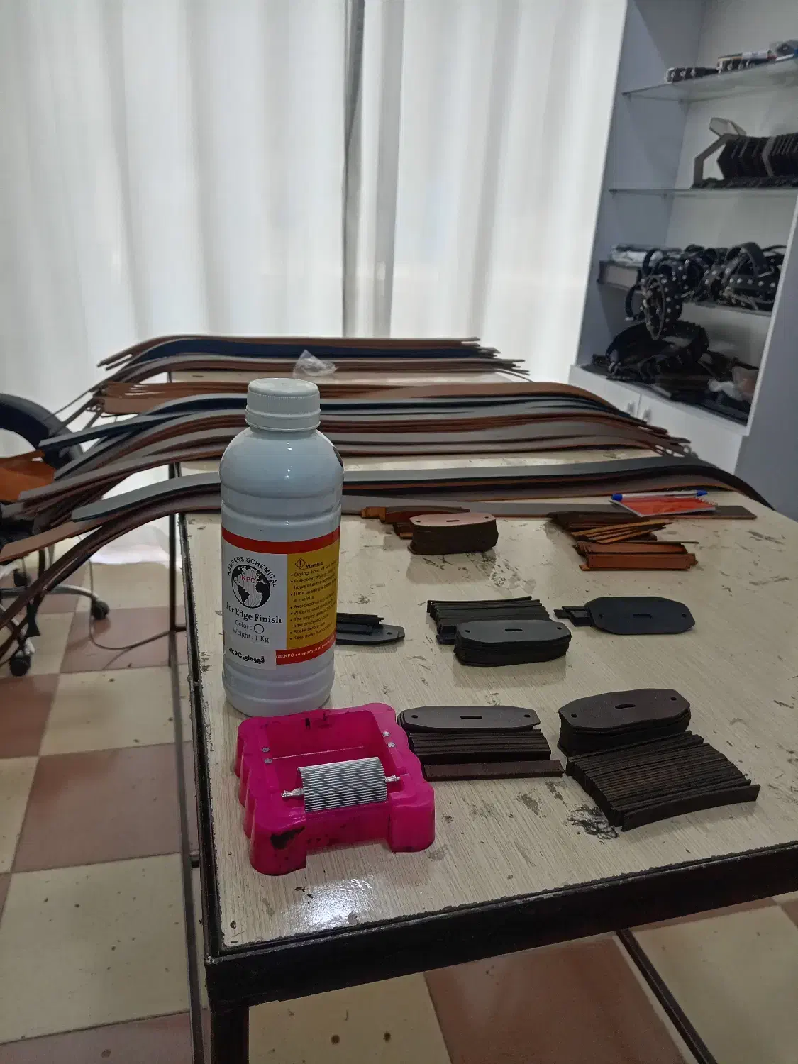 کمربند چرمی و کنفی(تولید کننده،بم)|کیف، کفش، کمربند|بم, |دیوار