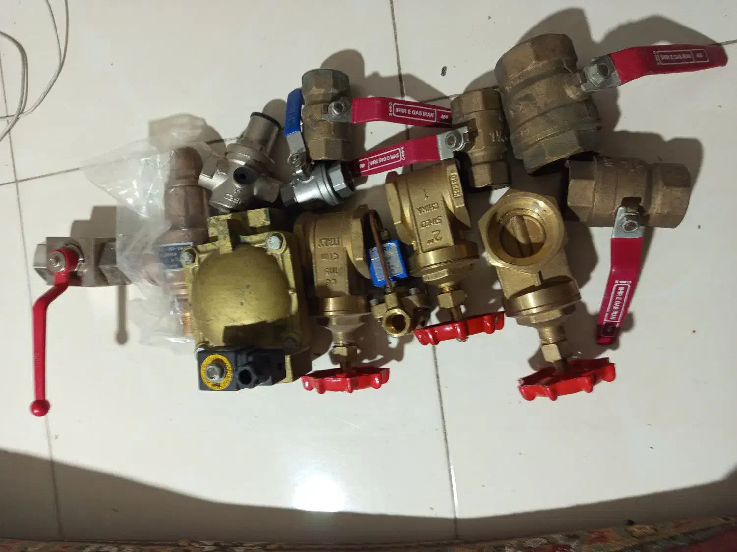 تعدادی شیر برقی شیرگازی سوپاپ|مصالح و تجهیزات ساختمان|مشهد, جانباز|دیوار