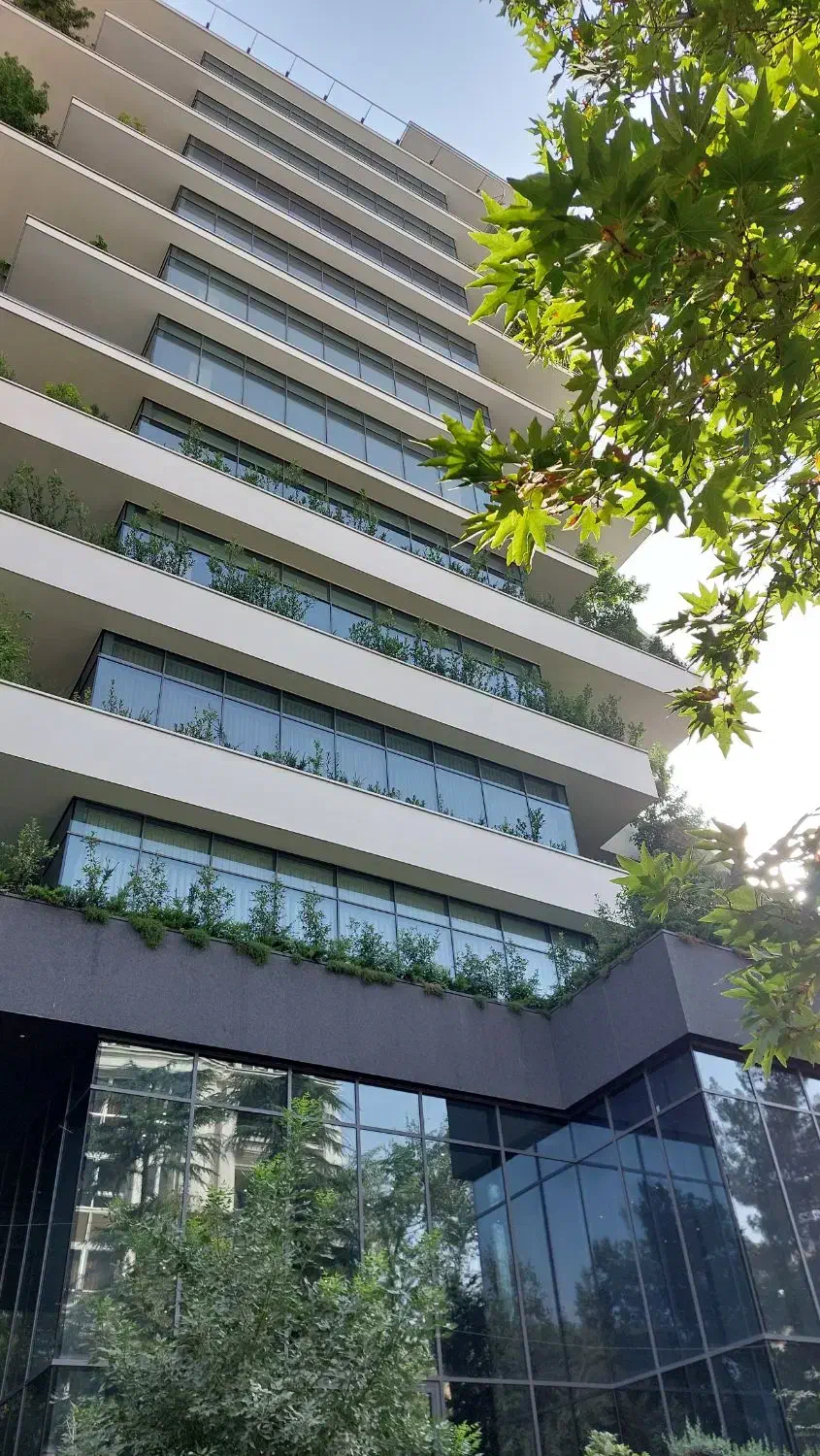 370متر*full modern*کلید نخورده*ویو کل تهران