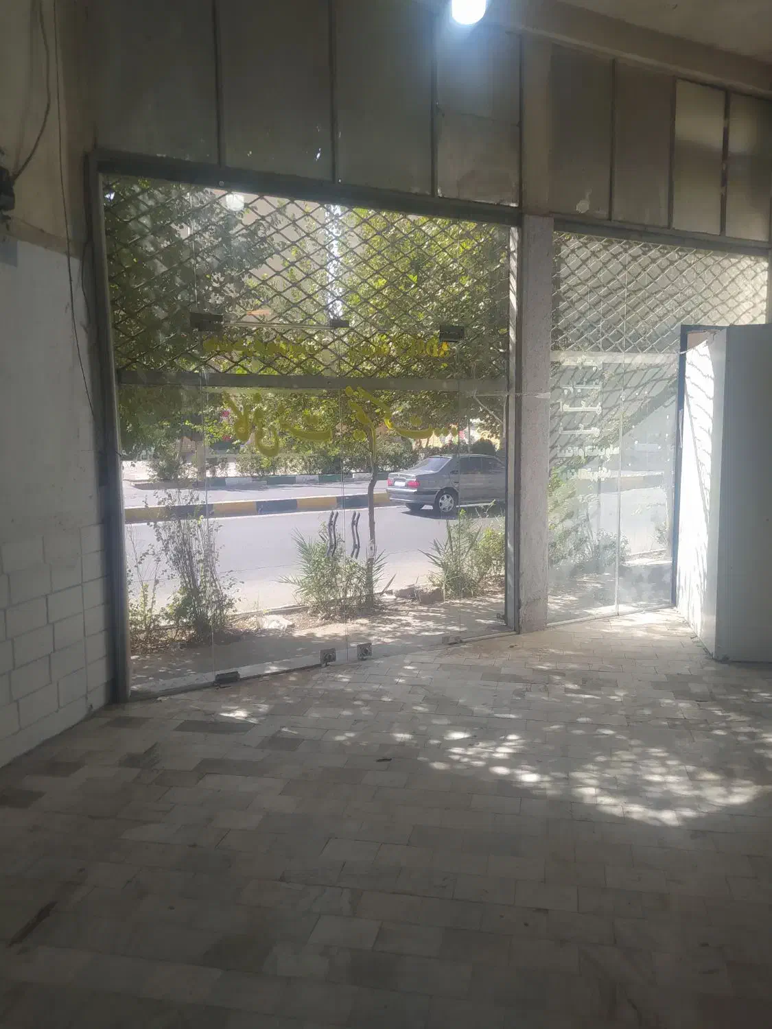 مغازه ۴۰ متری با بالکن ۱۵ متری برخیابان باجک ۲|اجارهٔ مغازه و غرفه|قم, باجک دو|دیوار