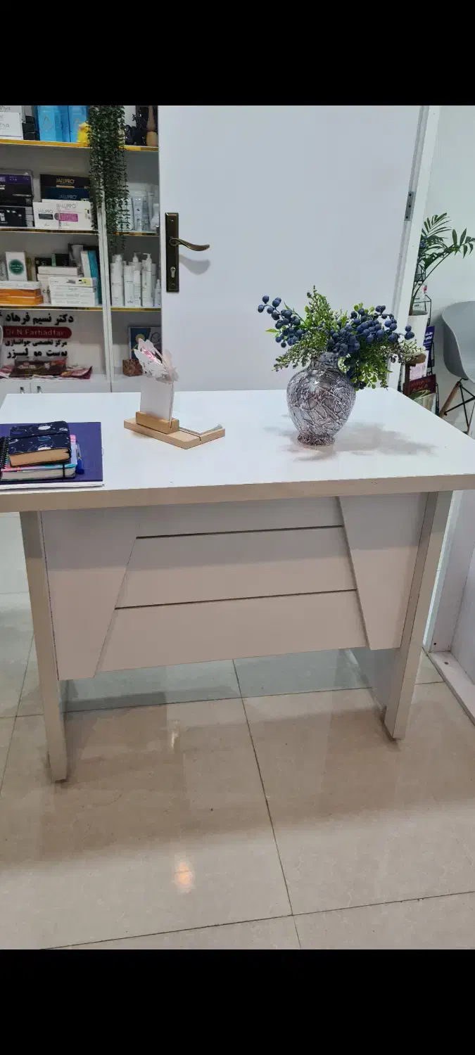 میز وصندلی منشی|دفتر کار|قائمشهر, |دیوار