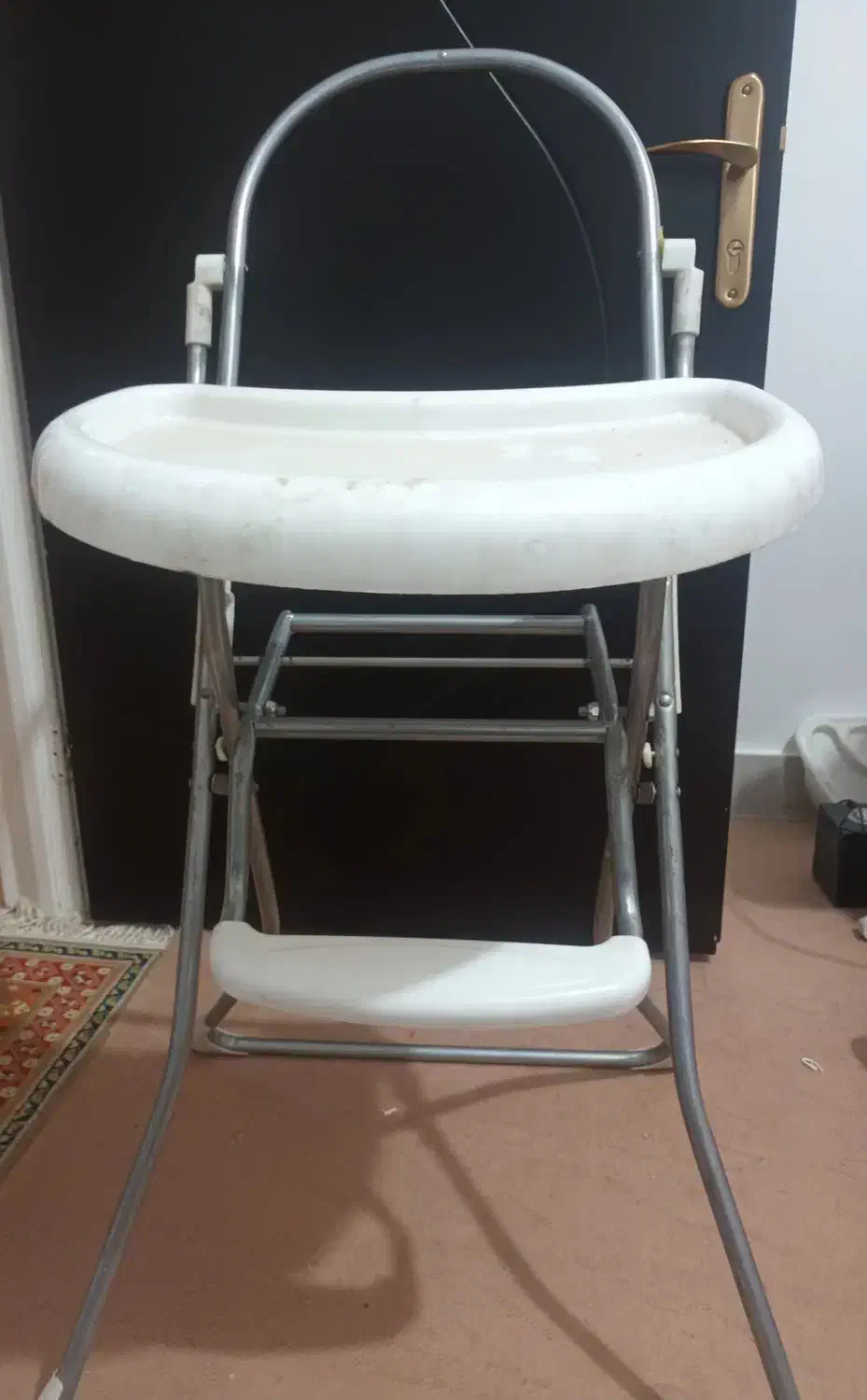 صندلی غذای کودک|تخت و صندلی بچه|ایلام, |دیوار