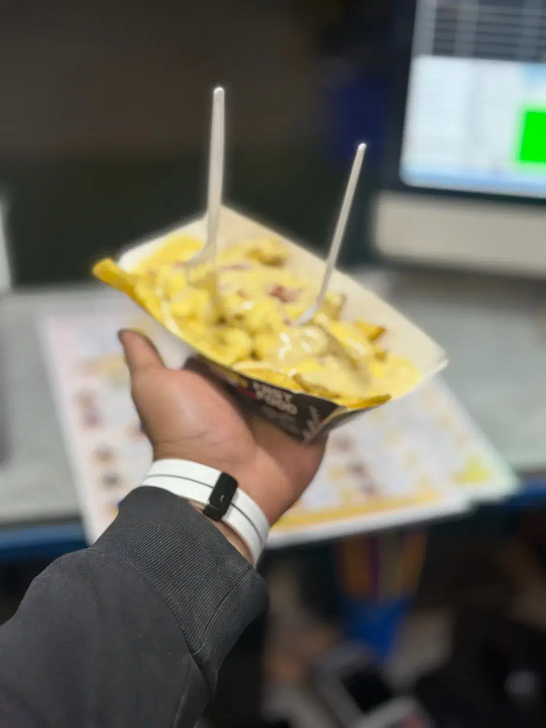 نیرو آشپزخانه|استخدام خدمات فروشگاه و رستوران|اراک, |دیوار