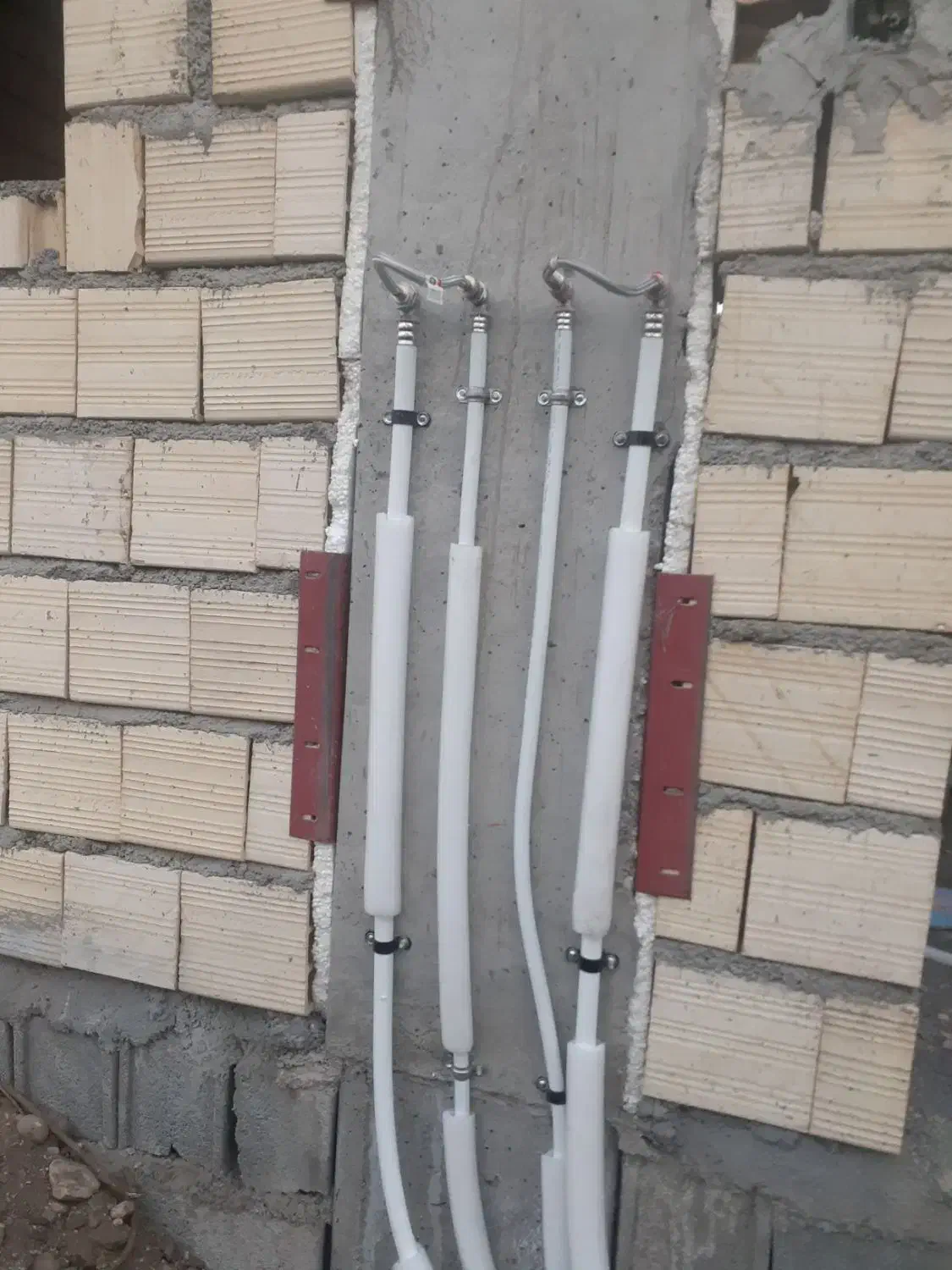 تاسیسات لوله کشی ساختمان و نصب|خدمات پیشه و مهارت|چالوس, |دیوار