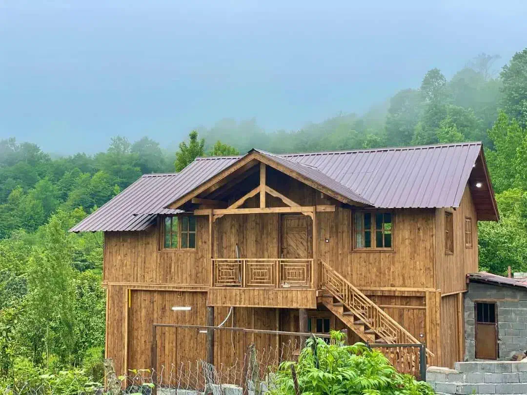 کلبه دوخوابه جنگلی اربهکله بام رامسرمقدم|اجارهٔ کوتاه‌مدت ویلا و باغ|رامسر, |دیوار